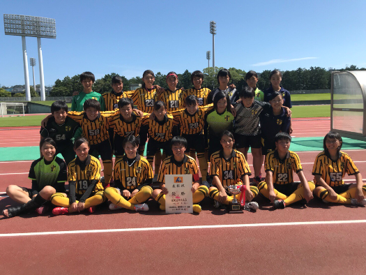 女子サッカー部 運動部 部活動紹介 高等学校のご案内 東海大学付属静岡翔洋高等学校 中等部 女子サッカー部 運動部 部活動紹介 高等学校のご案内 東海大学付属静岡翔洋高等学校 中等部