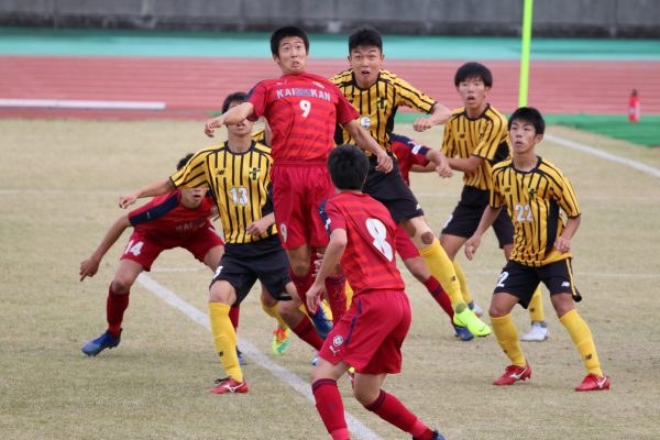 男子サッカー部 運動部 部活動紹介 高等学校のご案内 東海大学付属静岡翔洋高等学校 中等部 男子サッカー部 運動部 部活動紹介 高等学校のご案内 東海大学付属静岡翔洋高等学校 中等部